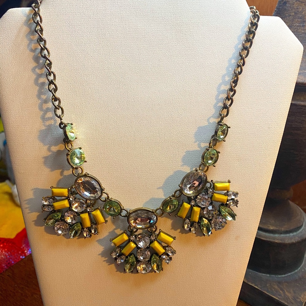 Statement Necklace NWOT